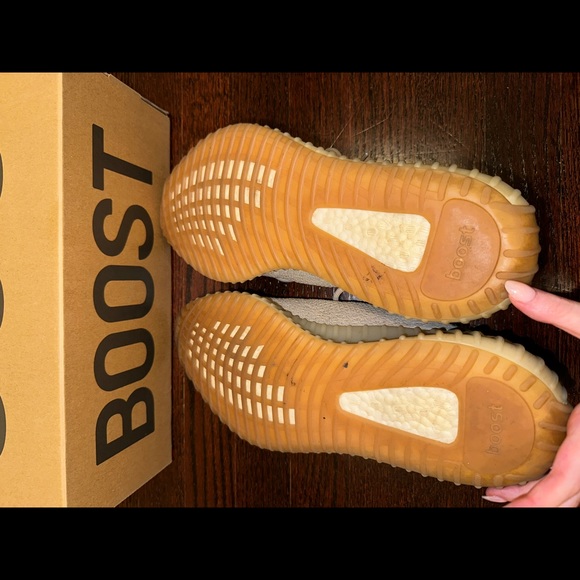 Yeezy Boost 350 V2 Sesame size 12 men - Picture 7 of 9